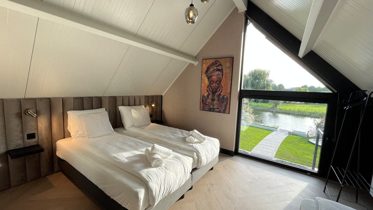 Waterfront Villa Suite